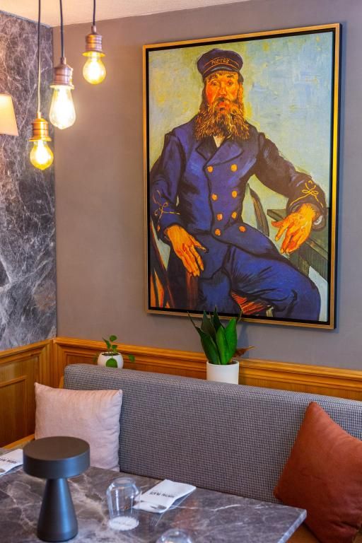 Alan Suites — 3