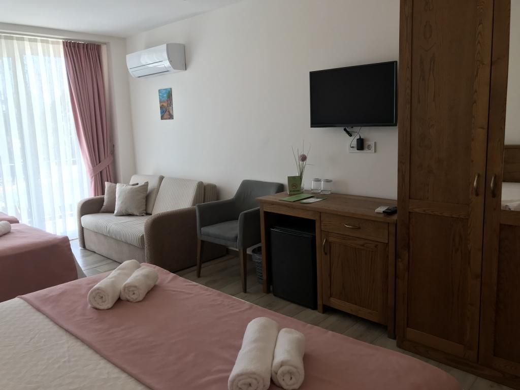 Infinity Ruby Hotel — 4