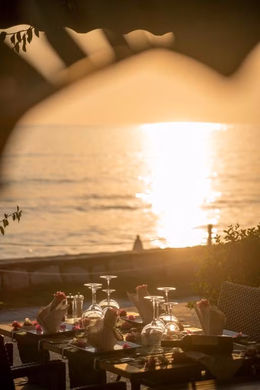 Side Beach Club — 8