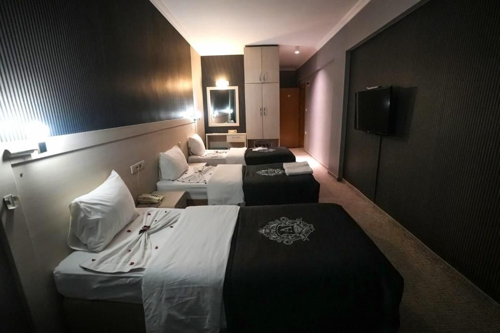 Büyük İnci Otel — 2