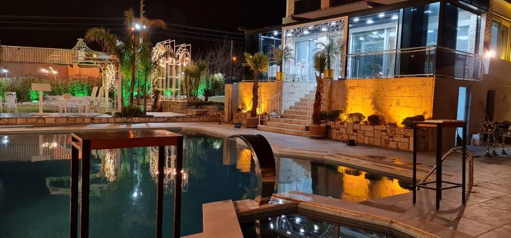 Parlement Otel Güzelbahçe