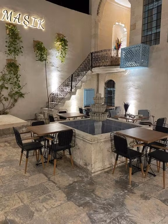 Sarmaşık Hotel — 4