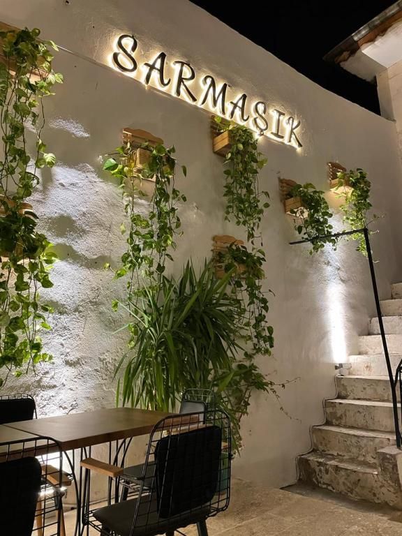 Sarmaşık Hotel — 5