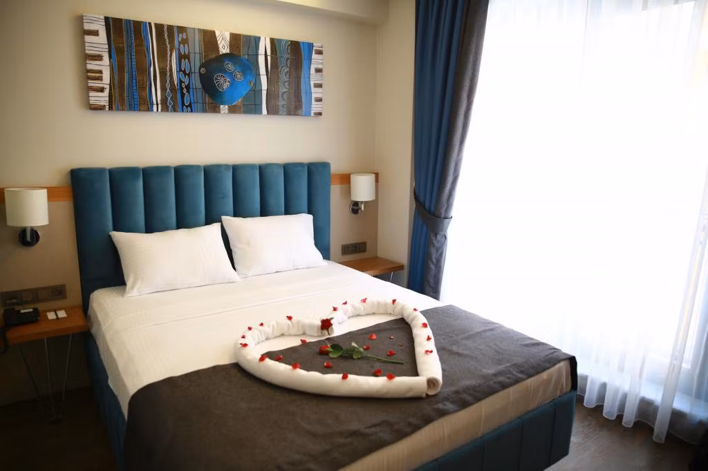 Mithras Hotel İzmir Alsancak — 8