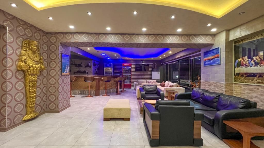Saturn Hotel Kuşadası — 4