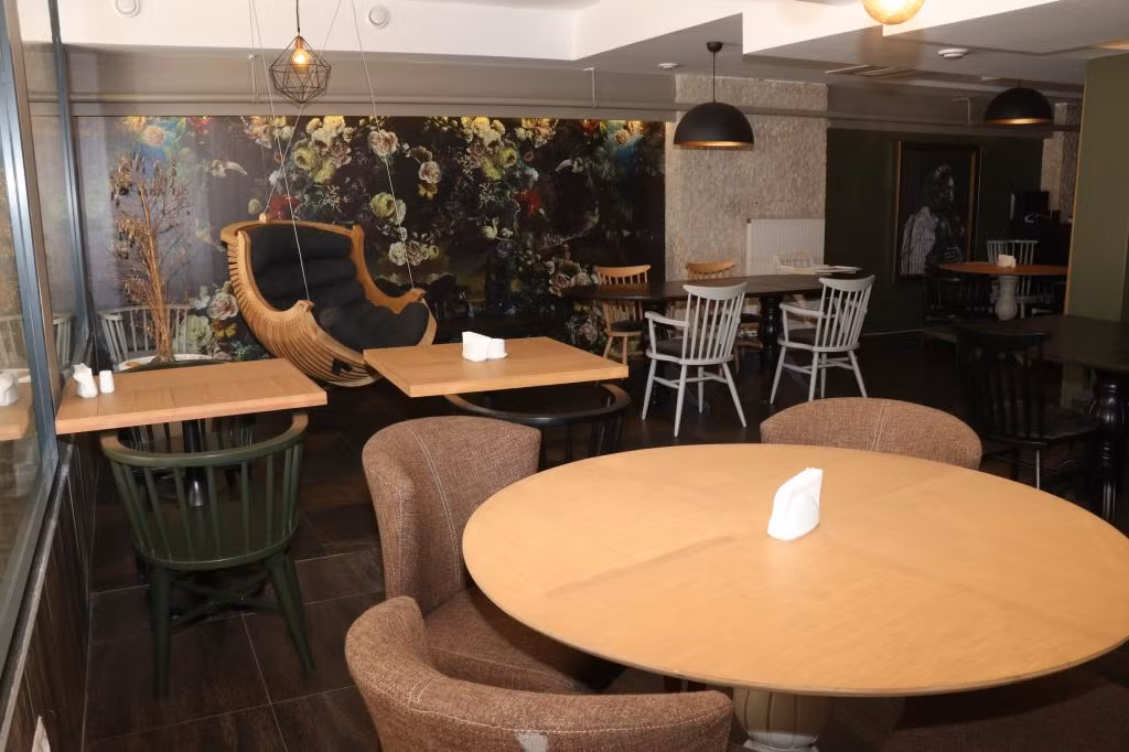 Arwin Hotel — 3