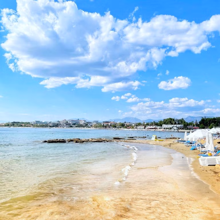 Leda Beach Hotel — 8