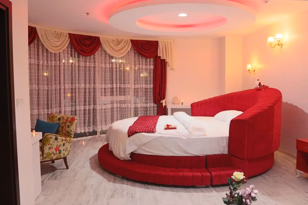 Grand Beyaz Saray Otel — 4