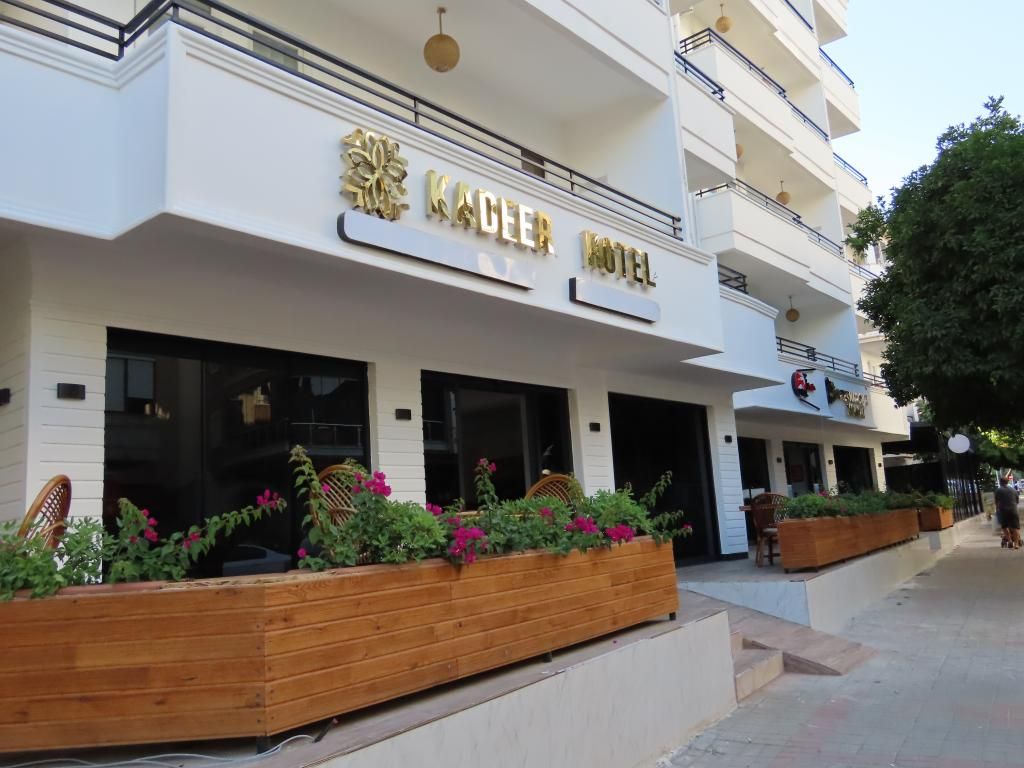 Kadeer Hotel — 5