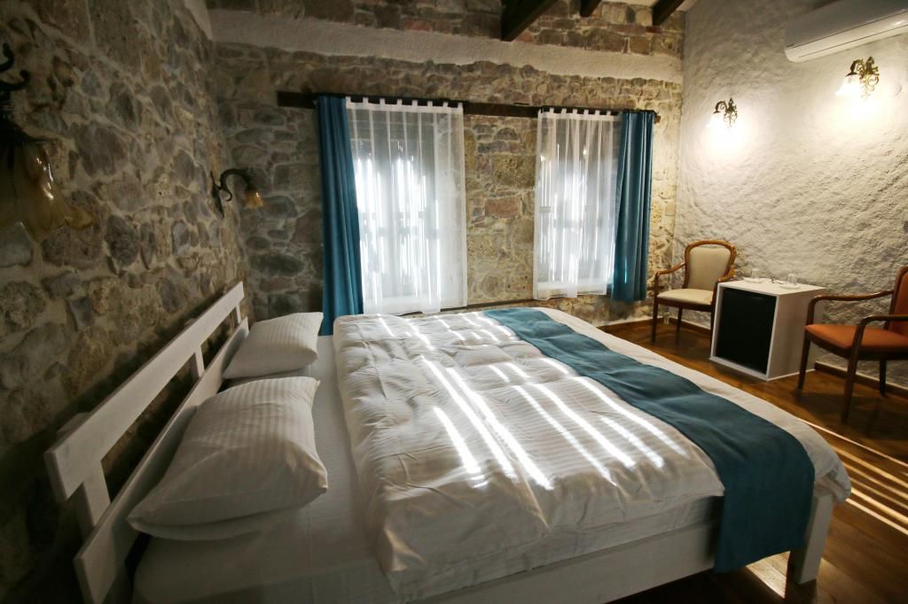 Homeros Butik Otel Çandarlı — 6