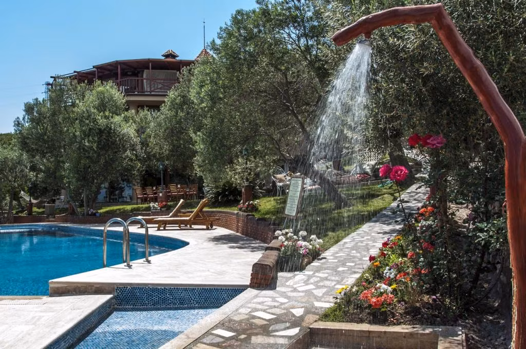 Aeneas Hotel — 7