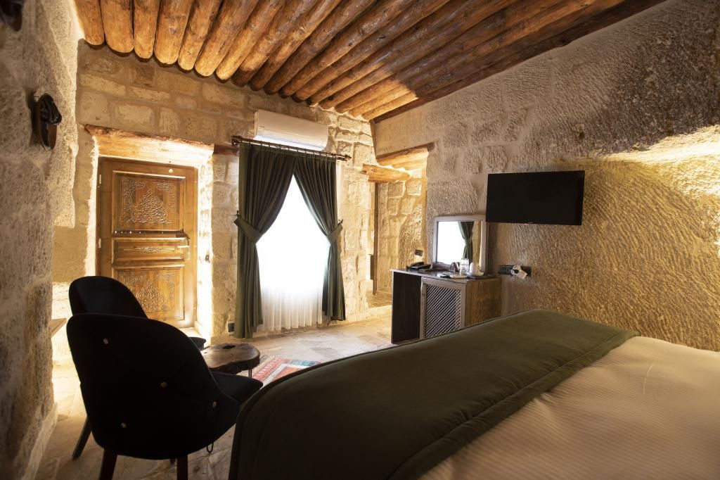 Medusa Cave Hotel — 3