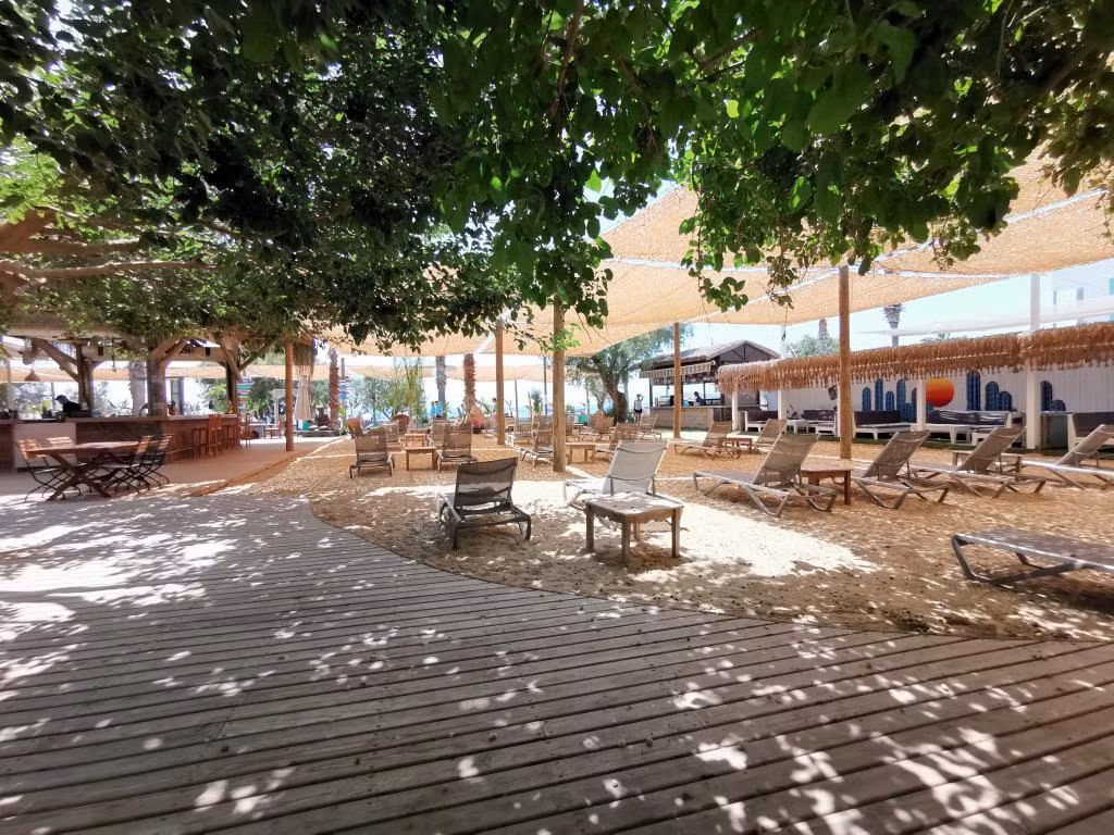 Kefi Beach & Suites — 9
