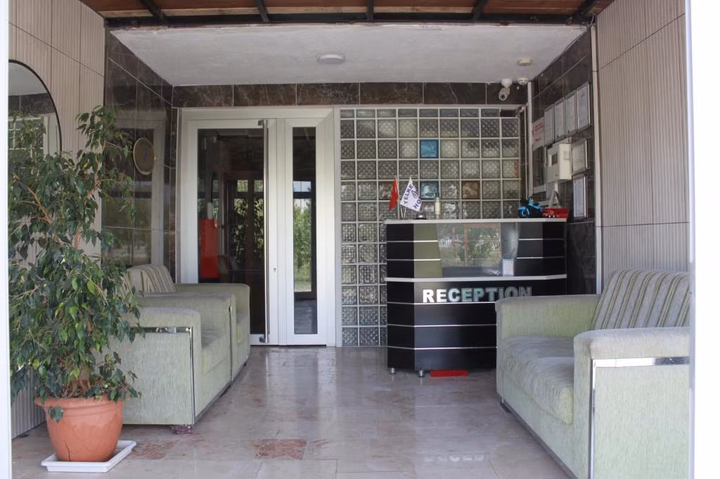 Yelken Apart Hotel Yeniçiftlik — 3