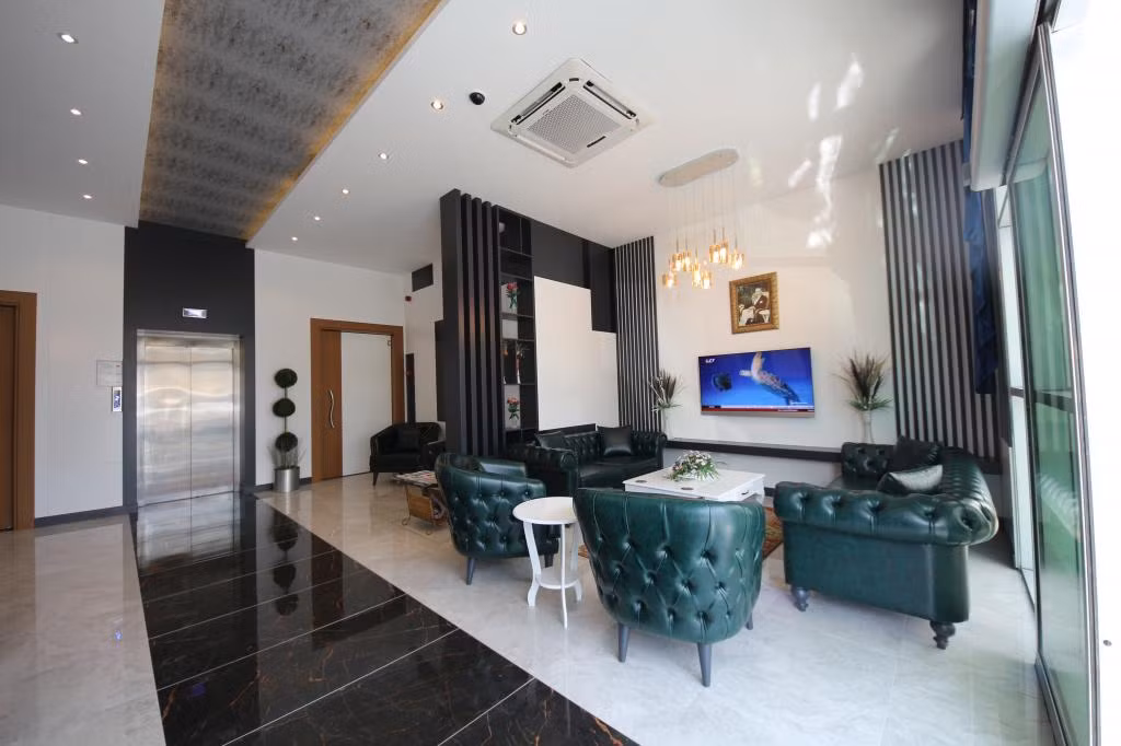 Golden Rose Deluxe Hotel — 2