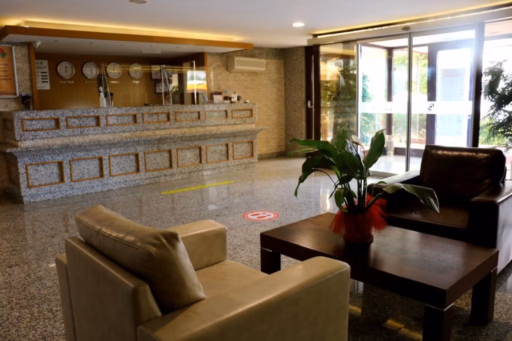 Lazlakar Hotel — 6