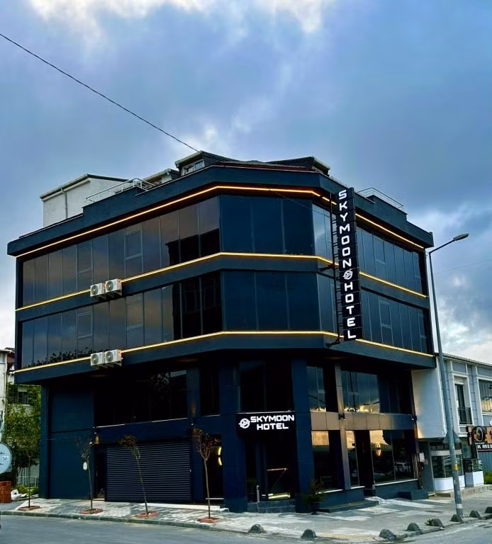 Skymoon Airport Hotel