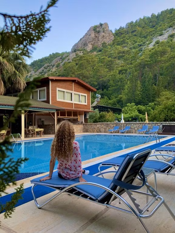 Canada Hotel ve Bungalows — 9