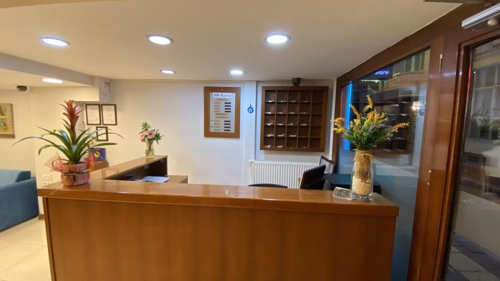 Hotel Pelit — 2