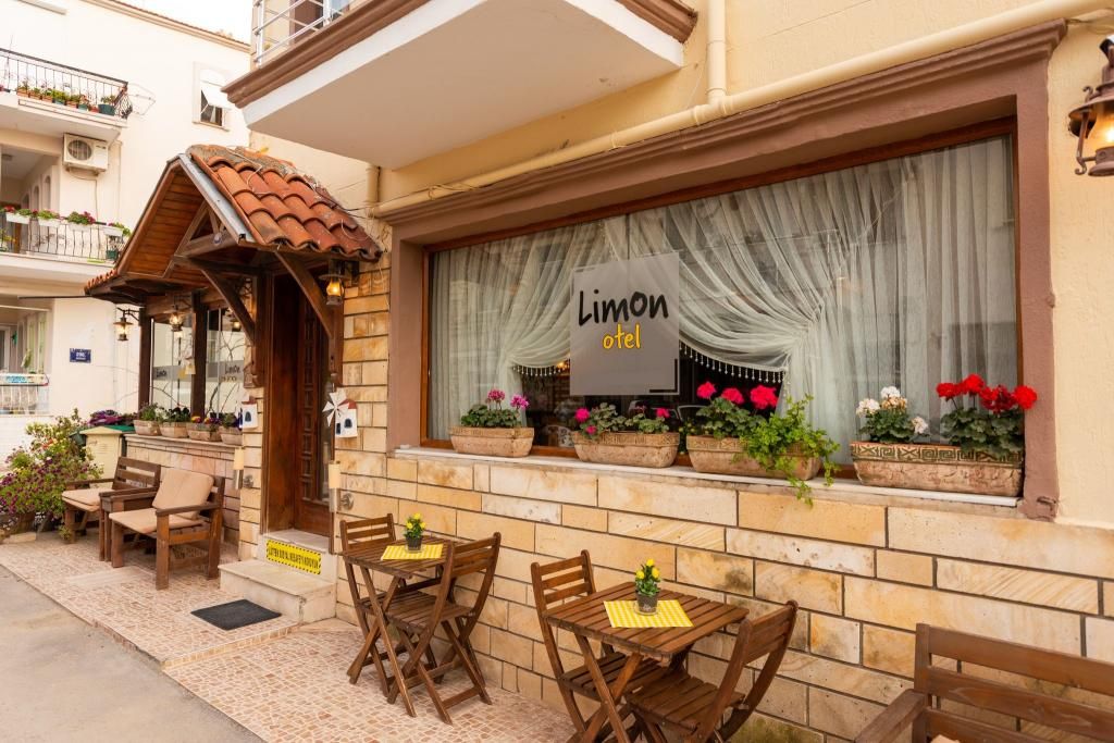 Limon Otel Foça — 9