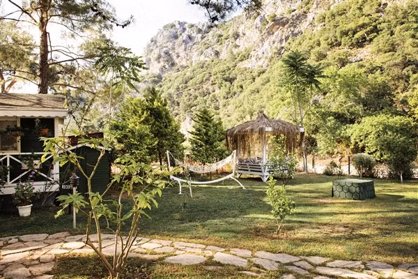 Lukkies Lodge Cıralı — 9
