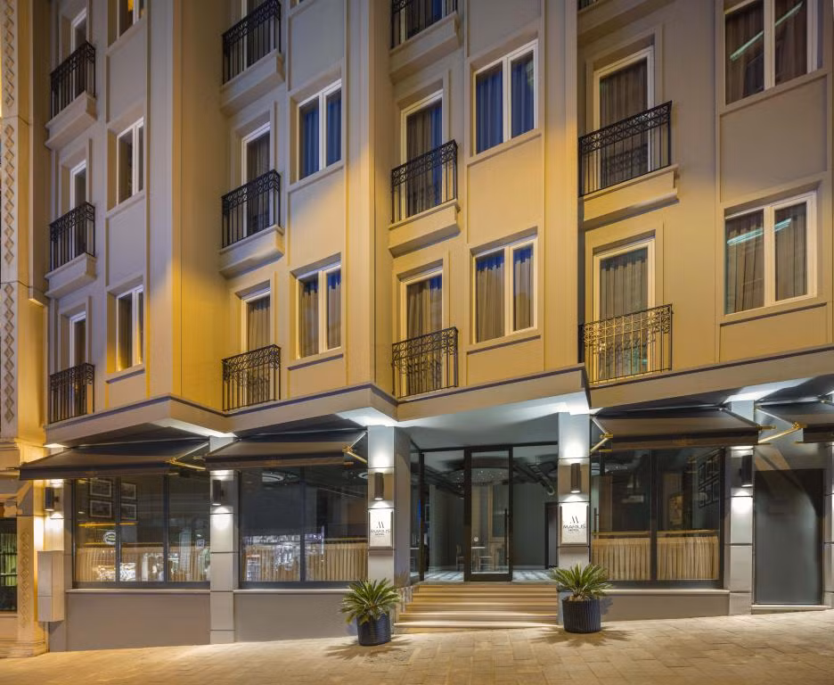Marius Hotel — 2