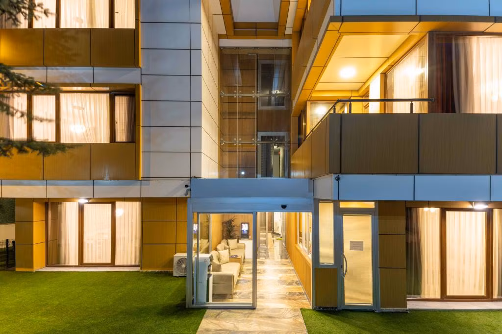 BayMari Suites Design — 3
