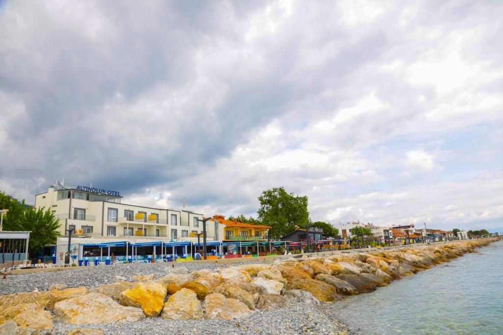 Altınoluk Otel — 2