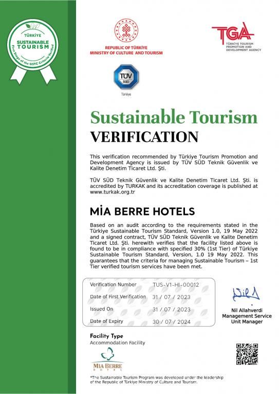 Mia Berre Hotel — 5