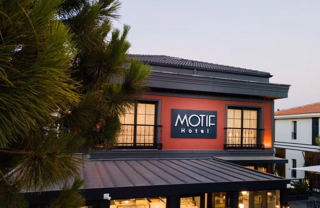 Motif Otel Çeşme — 2