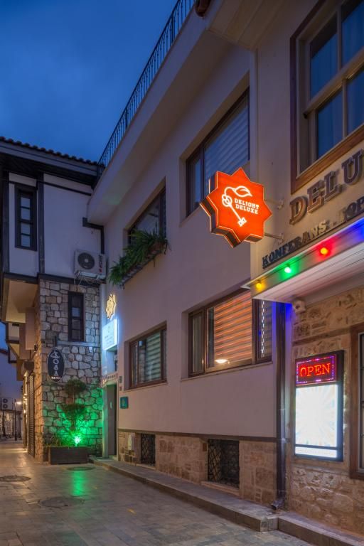 Delight Deluxe Apartments — 9
