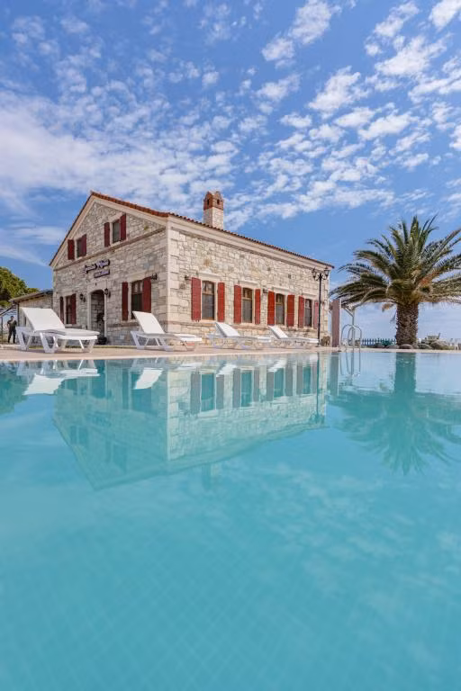 Lavantalı Konak Taşev Otel Seferihisar — 2