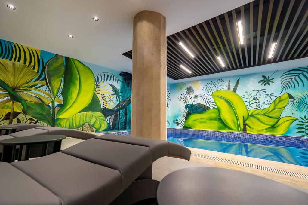 Aileena Hotel & Villas — 4