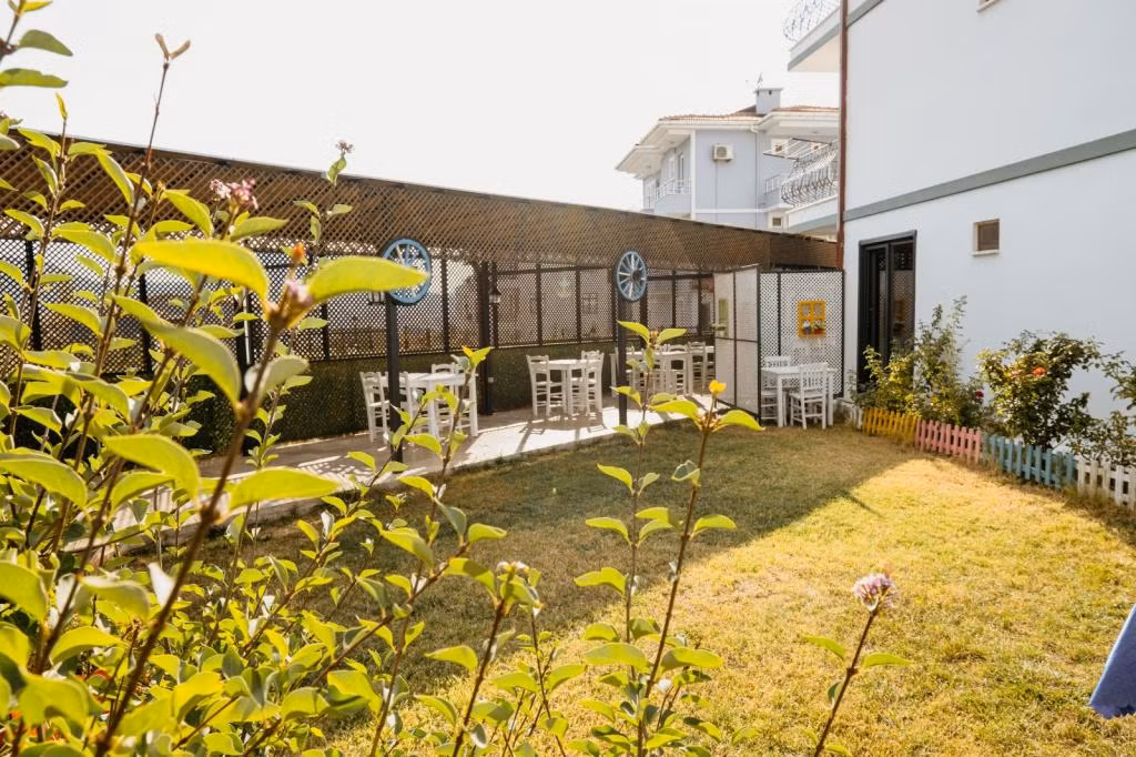 Azra Apart&Otel — 5