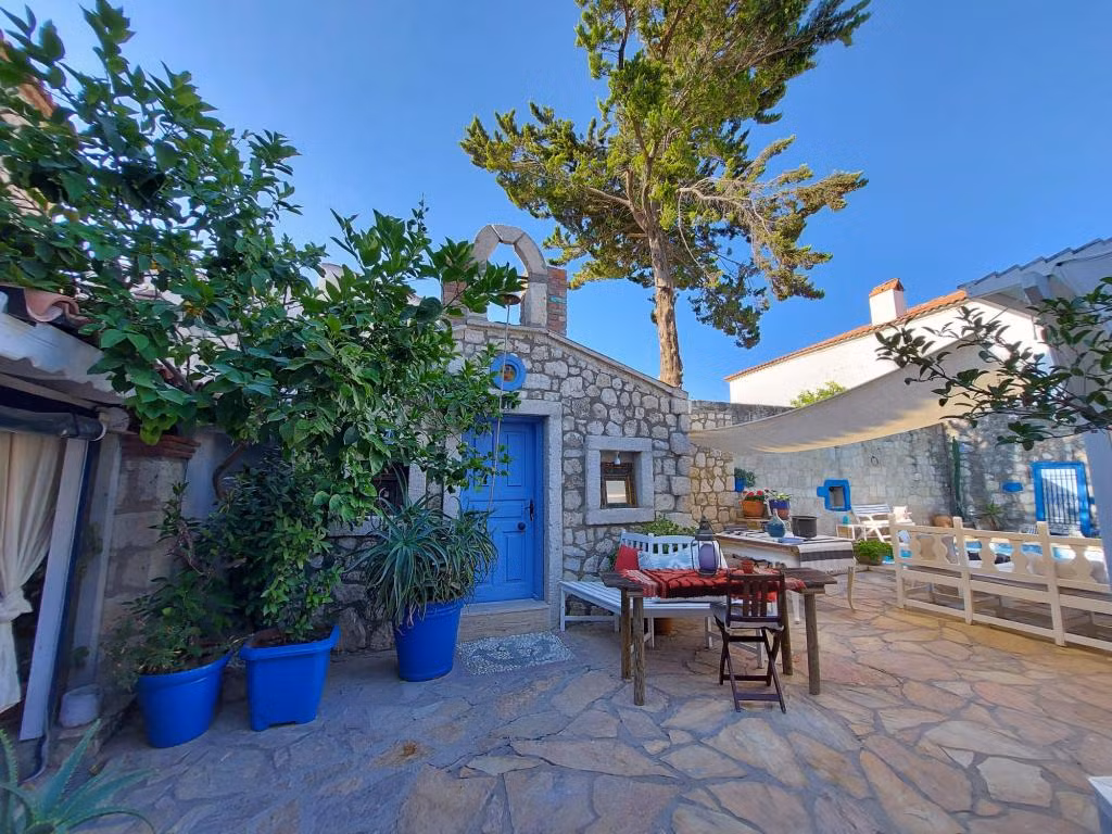1882 Alaçatı Adults Only + 12 — 6