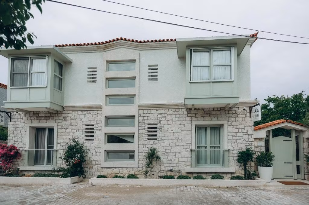 Kotraba Alaçatı — 6