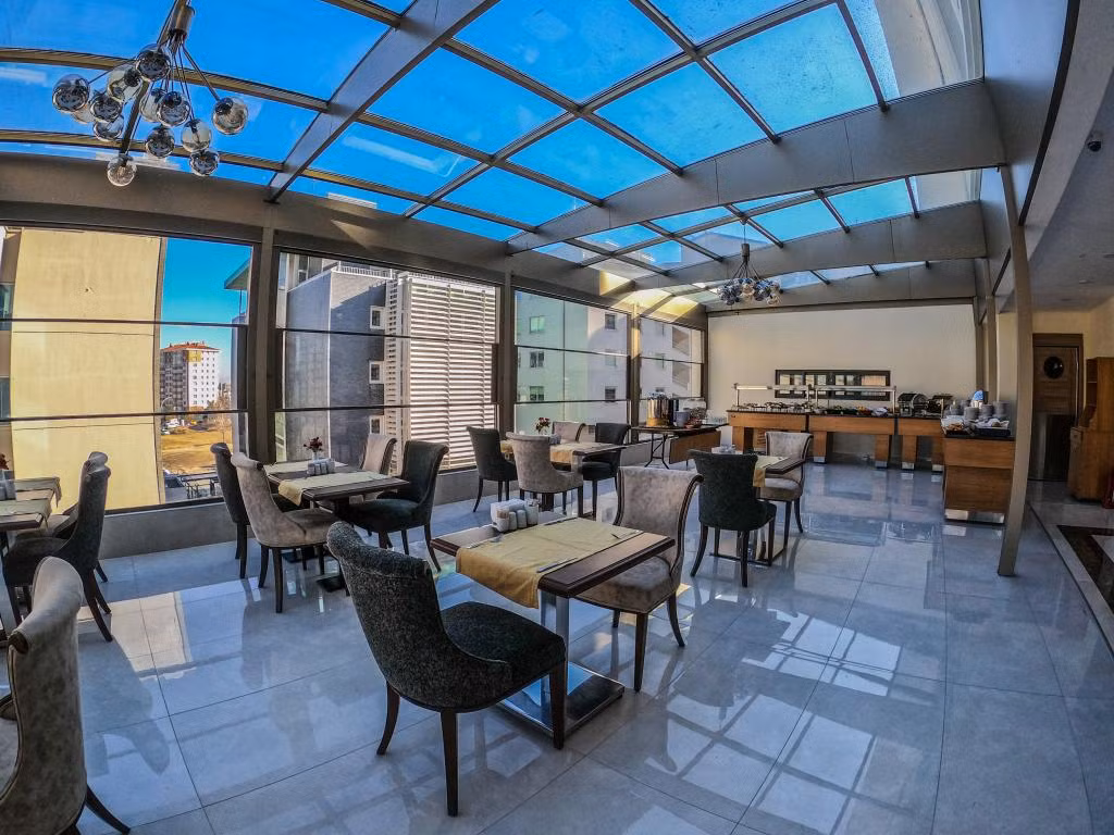 Akman Premium Hotel — 7