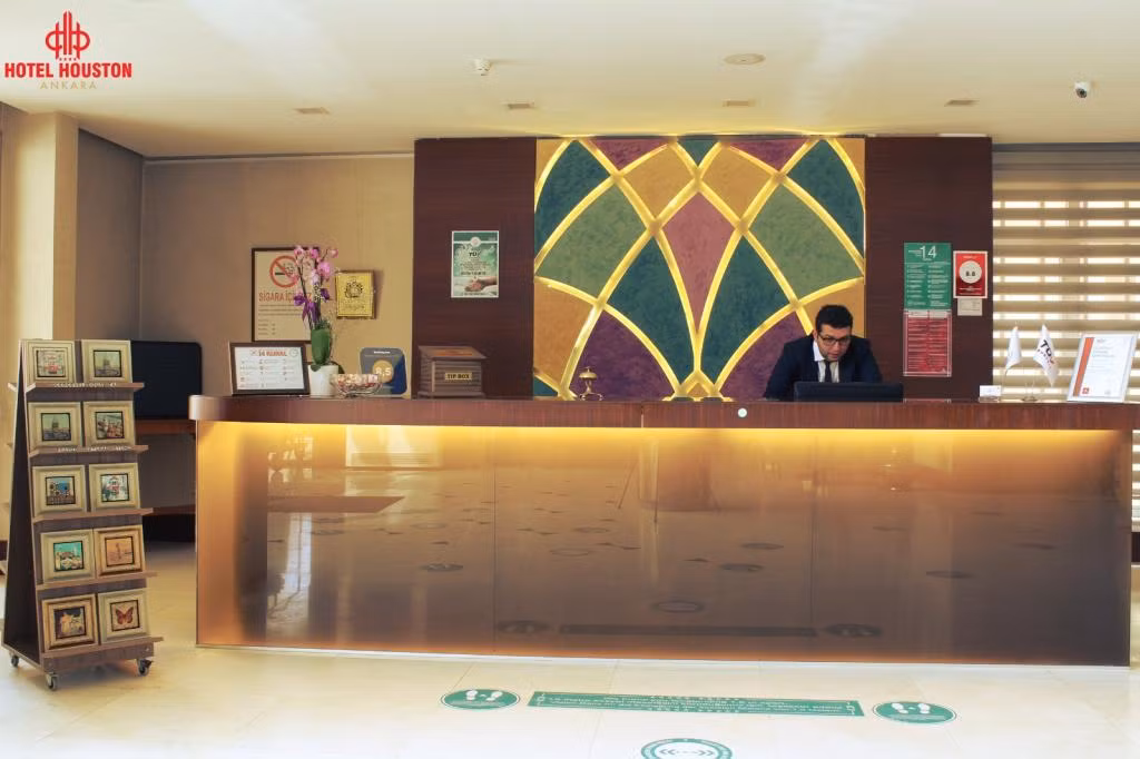 Hotel Houston Kavaklıdere — 7