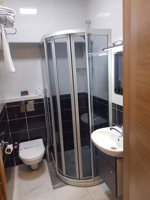 Güleryüz Otel — 5