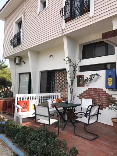 Menekşe Hotel Ayvalık — 3
