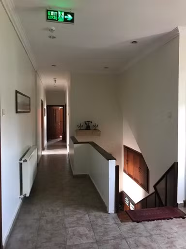 Menekşe Hotel Ayvalık — 2