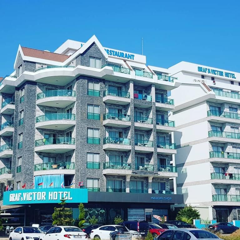 Graf Victor Hotel — 2