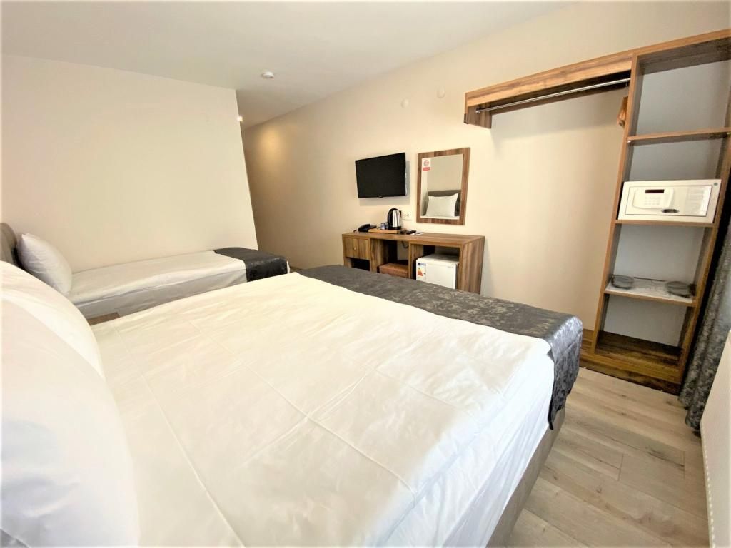 Zümrüt Palas Otel — 9