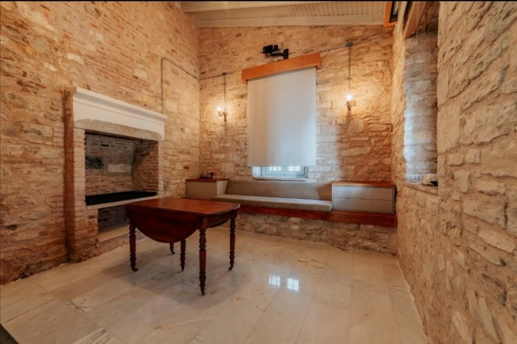 Karargah Urla Otel — 9