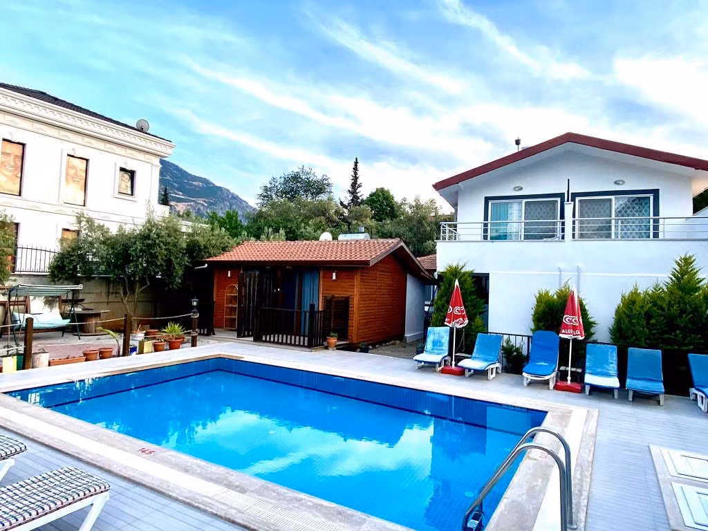 Dinç Otel Ölüdeniz — 9
