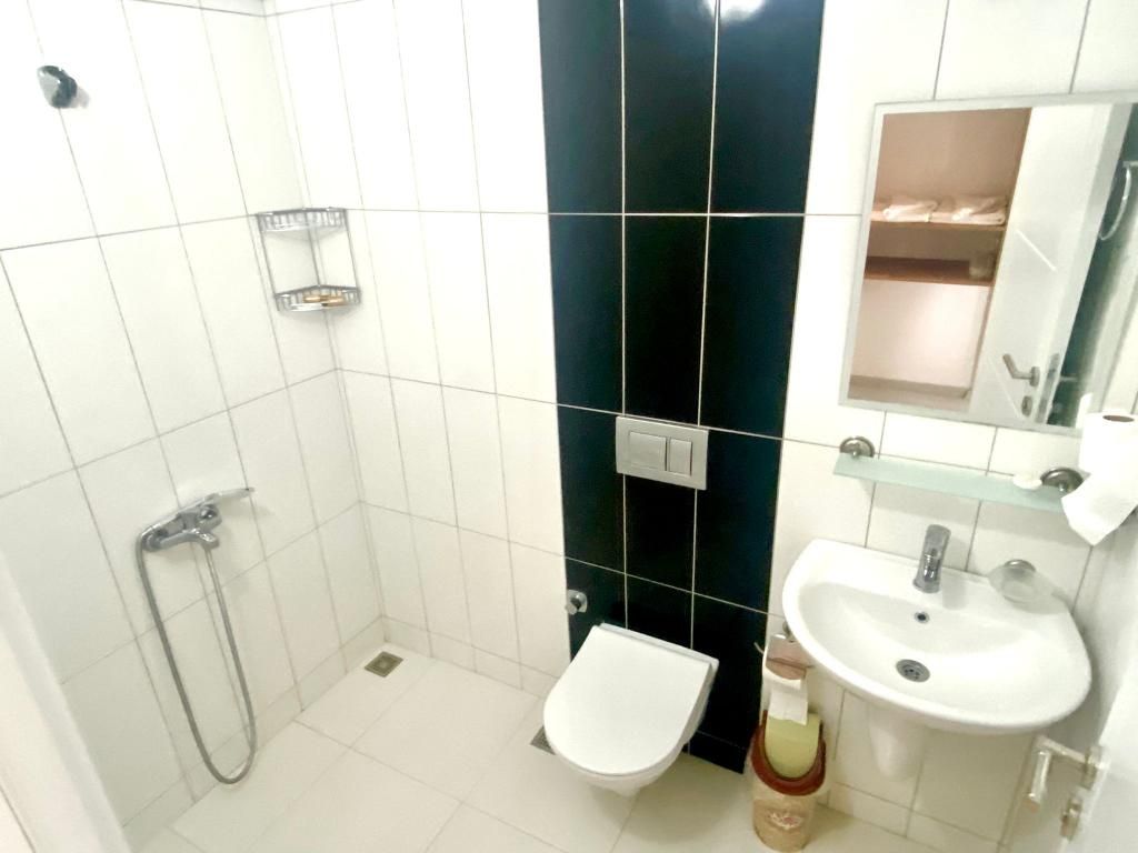 Dinç Otel Ölüdeniz — 3