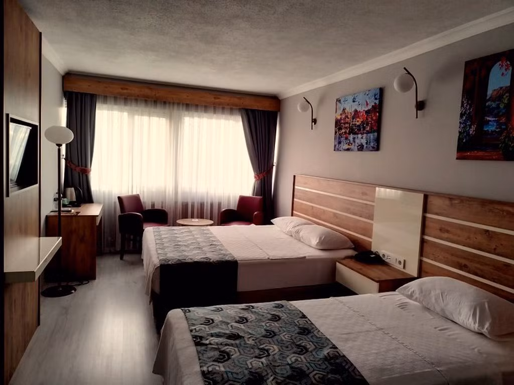 Hotel Anibal — 4