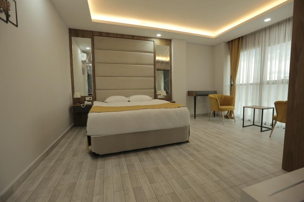 Özşahin Otel — 4
