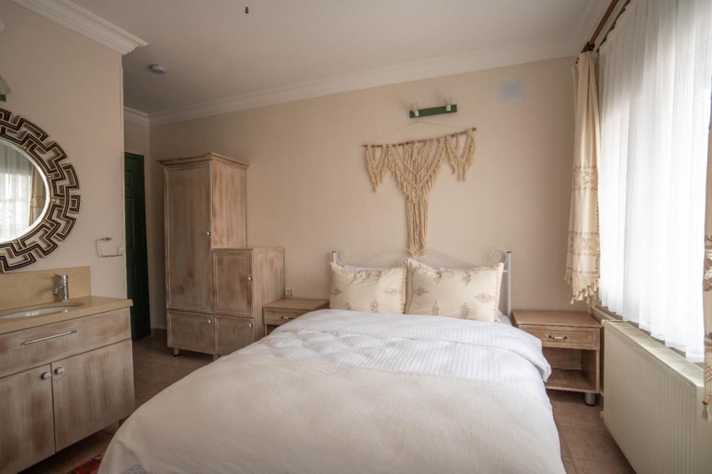 Cunda Zeytindalı Garden Otel — 7