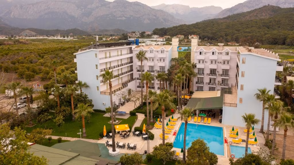Malibu Resort Hotel — 5